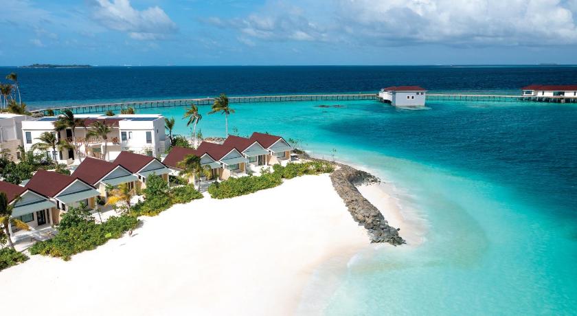 Top 10 Resorts in Maldives For Honeymoon 9 Oblu Xperience Ailafushi