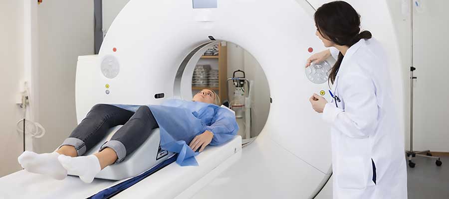 how much do radiologists make