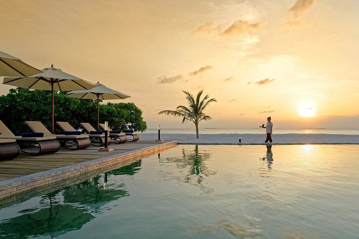 Top 10 Resorts in Maldives For Honeymoon 5 Brennia kottefaru