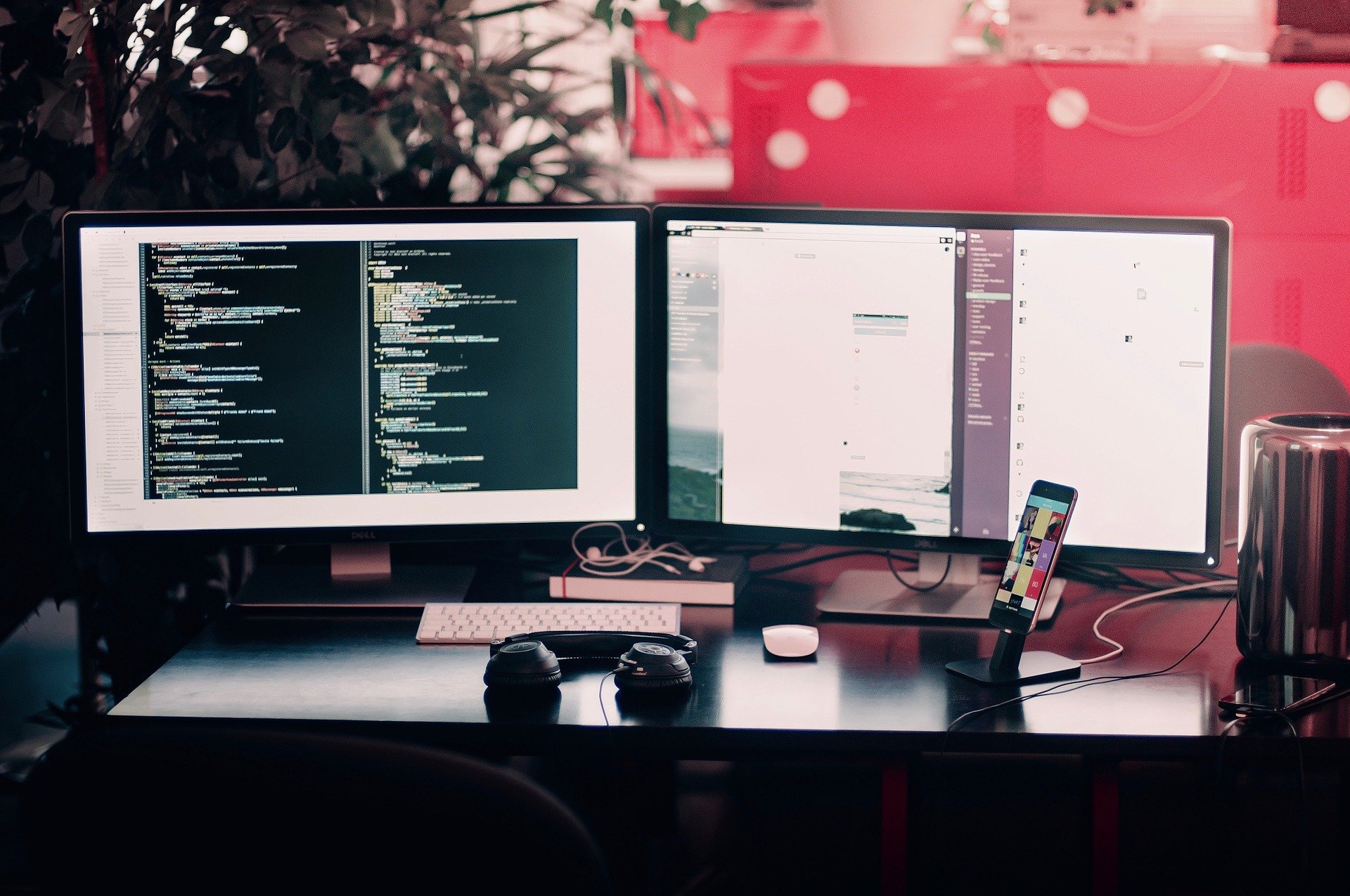 Things to know when choosing between Native, Web, and Cross-Platform Applications 1 choosing between Native, Web, and Cross-Platform Applications