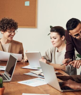 How to Find a Job Near You: A Guide for Canadians Living in Canada administration jobs in Sydney