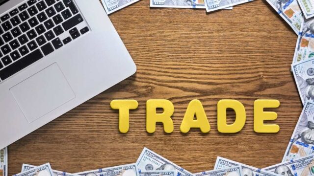 How to Trade In Roblox