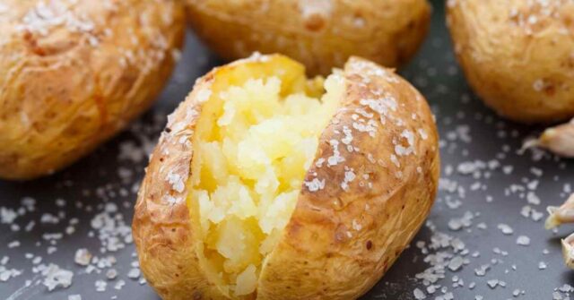 How many calories in a jacket potato