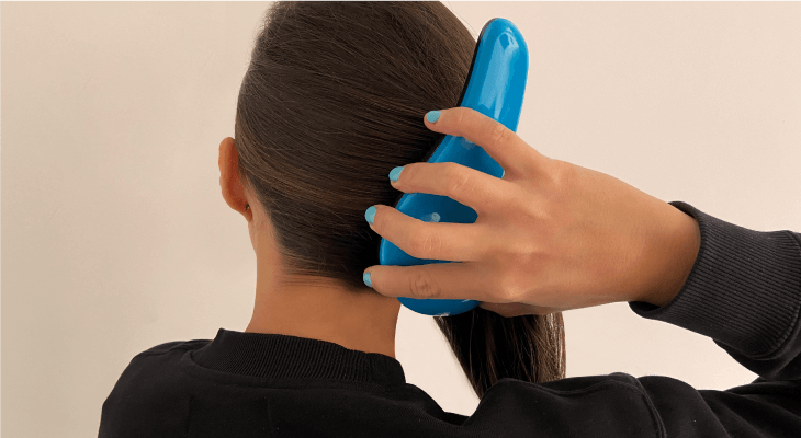 EasyComb Brush Review 2022 - Detangle Your Hair With Ease. 2 EasyComb Brush Review