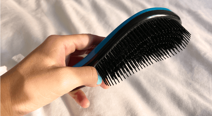 EasyComb Brush Review 2022 - Detangle Your Hair With Ease. 5 EasyComb Brush Review