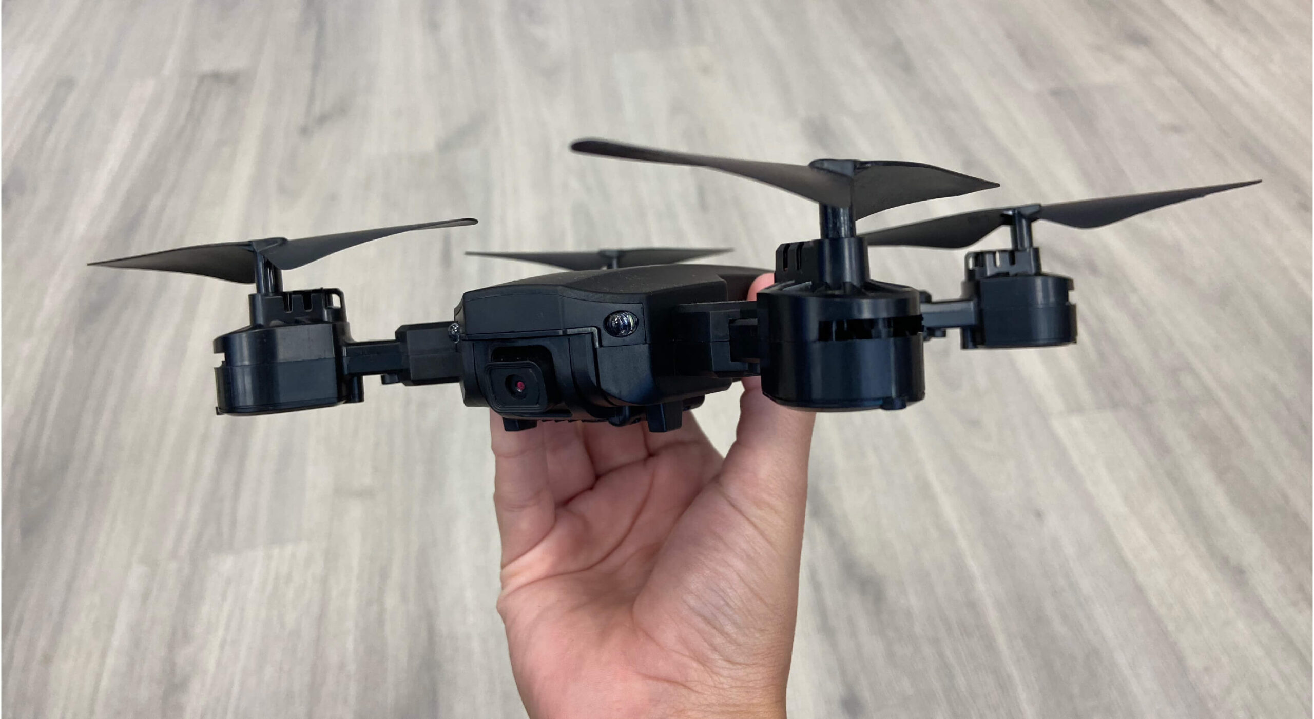 Qinux Drone 4K Review: Capture The Best Moments In High Resolution. 2 Qinux Drone 4K Review