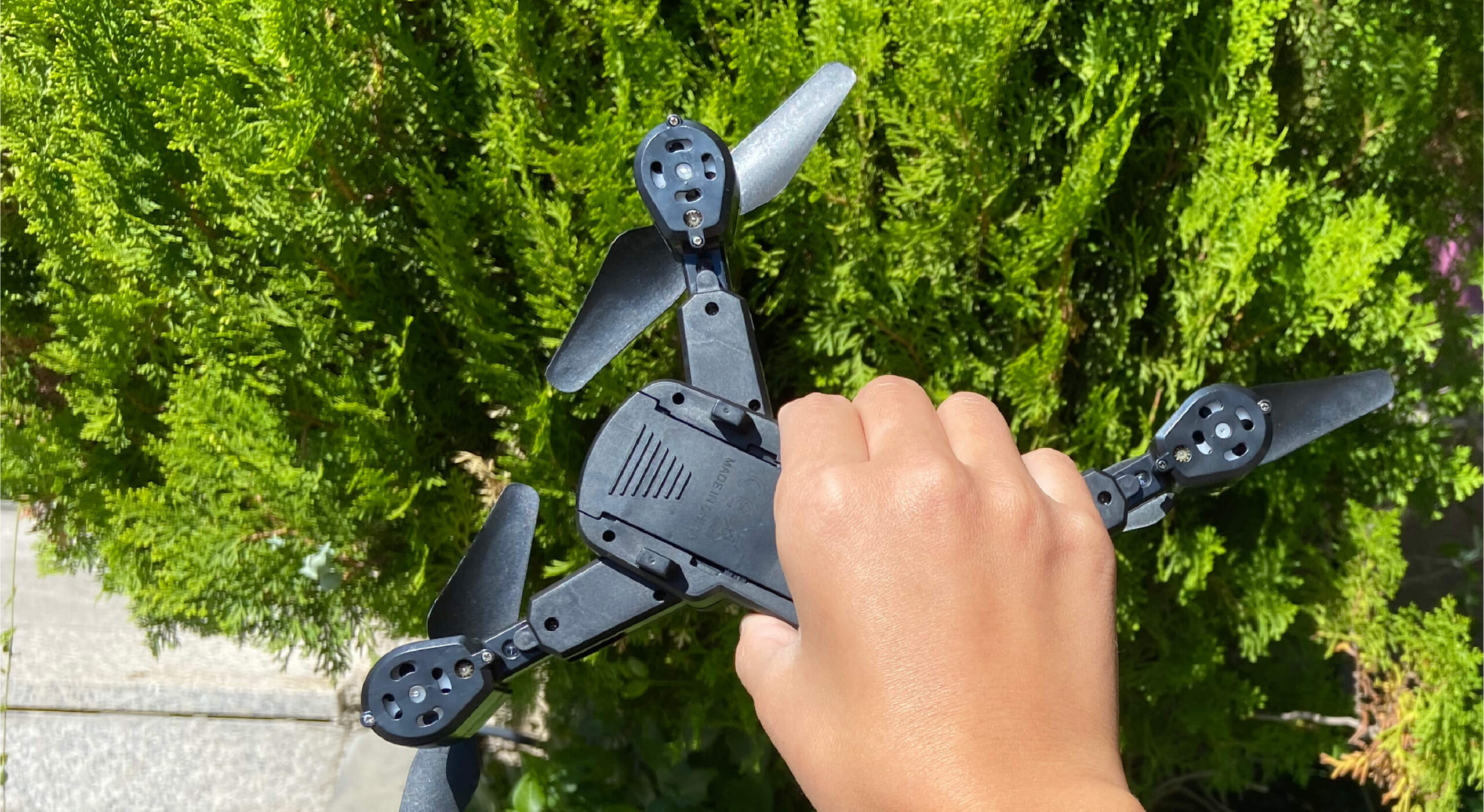 Qinux Drone 4K Review: Capture The Best Moments In High Resolution. 1 Qinux Drone 4K Review