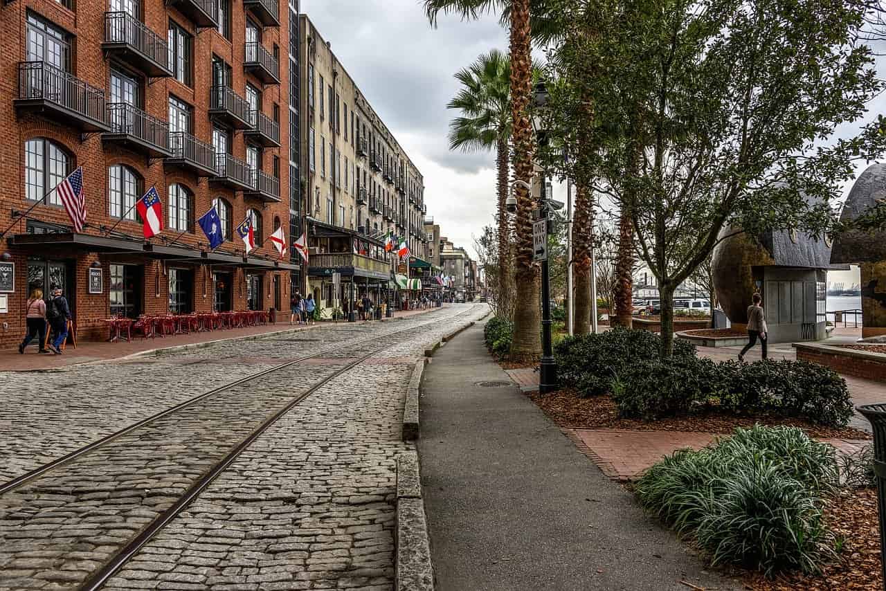 Places to Visit in Savannah, Georgia 1 Savannah Georgia River Street